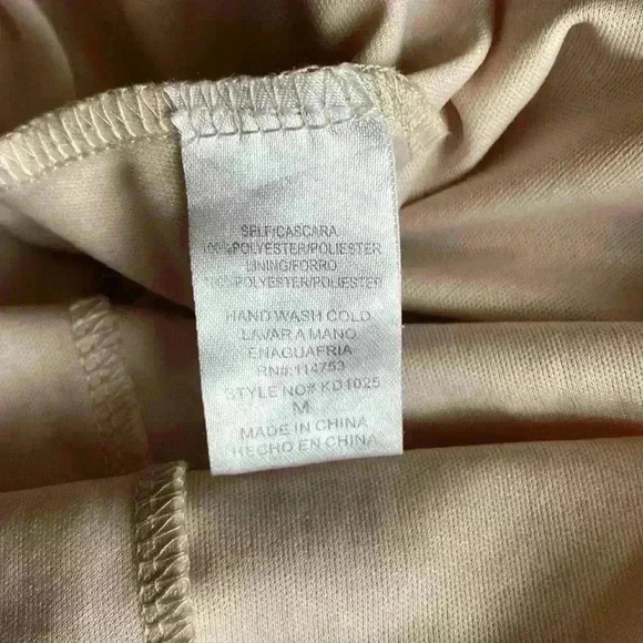 The clothing company Cream Lace Dress - Picture 3 of 4